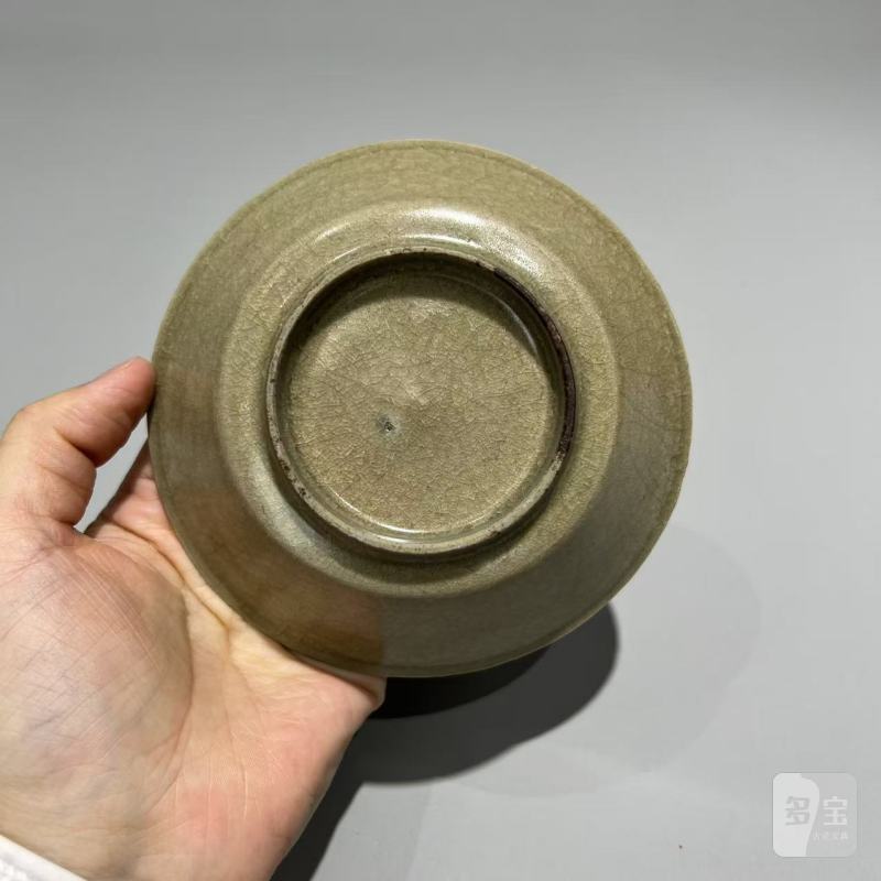 明代 龙泉窑米黄釉直边洗 - 图9